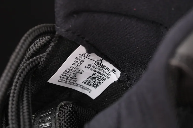 All Categories Air Jordan Jordan Series Basketball Shoes Air Jordan 11 Pure Original Version Air Jordan 11 "25th Anniversary" AJ11 Joe 11 Devil II Genuine Standard Real Carbon 378038-011